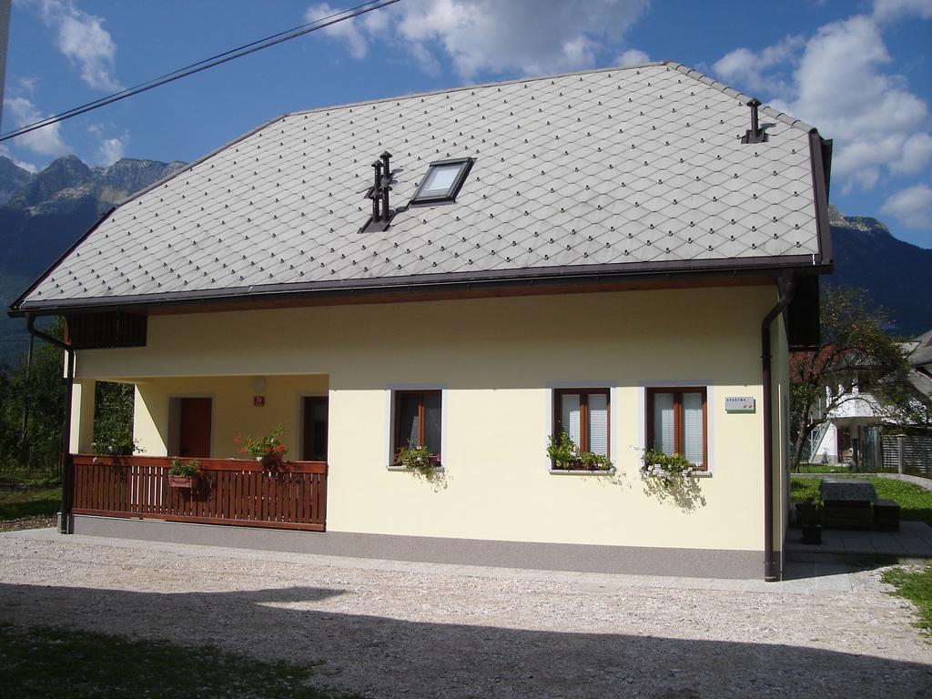 Apartment Veduta Bovec Habitación foto